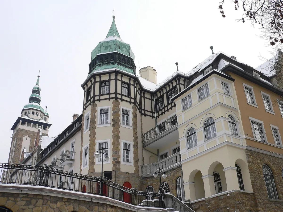Palotaszálló